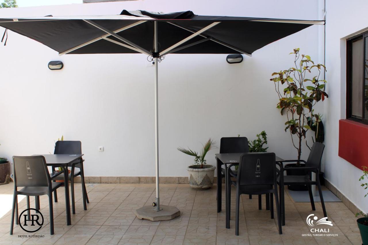 Hotel Roterdao "Under New Management" Praia Eksteriør bilde